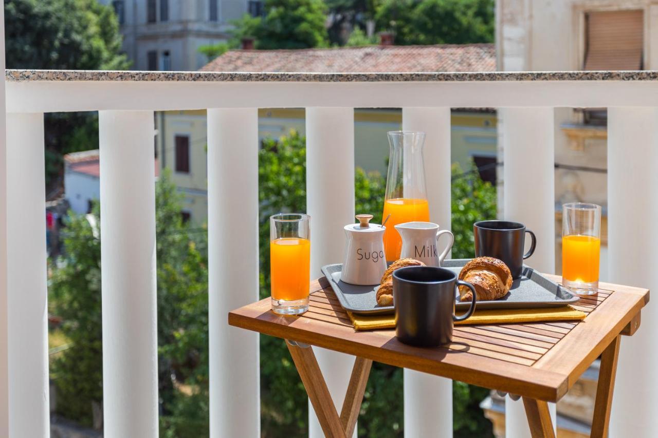 Laveruda Apartment With Balcony And Free Parking Pula Zewnętrze zdjęcie
